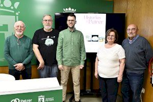 “Historias de Petrer”: un viaje literario y fotográfico al pasado en el 25 Aniversario del Museo Dámaso Navarro