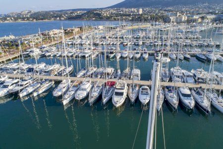 Marina Greenwich, Marina Dénia y Marina Salinas galardonados con la Bandera Azul 2025