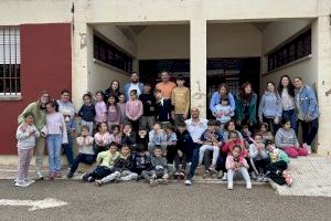 100 niños y niñas participan en las actividades de Pascua en Rafelbunyol