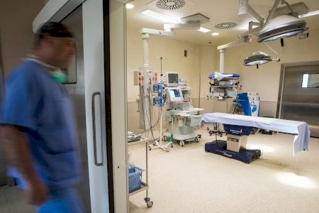 El Departament de Salut de Manises licita 23 equips tecnològics per valor d’1,4 milions d’euros per a millorar l’atenció sanitària