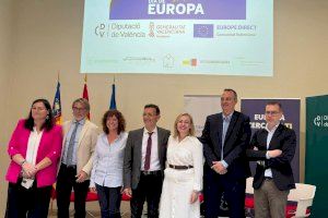 Ontinyent reivindica el paper dels municipis en la construcció europea en una jornada institucional a València