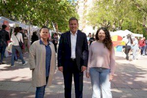 Más de 600 jóvenes visitan la Feria del Estudiante en Xàtiva