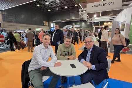 Oropesa del Mar promociona su oferta turística en la Feria de Turismo de Bilbao