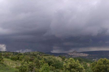 Otro día más: algún punto de la geografía valenciana recibirá nuevamente tormentas este lunes