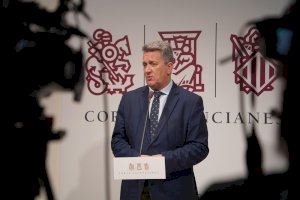 La Generalitat distribuye 50.000 nuevas tarjetas de transporte gratuito en los municipios afectados