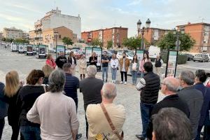 La 28 exposición del “Cartel Anunciador de Fiestas de Moros y Cristianos José Barbeta” sale a la calle para buscar el voto ciudadano