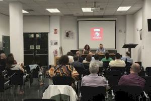 La asamblea de Iniciativa-Compromís Alacant ratifica su apoyo a Mónica Oltra y la anima a que vuelva a la primera línea política