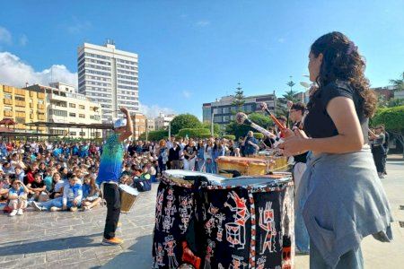 Benicarló celebra amb èxit la Fira del Coneixement BLóLab amb la participació de més de 50 projectes científics