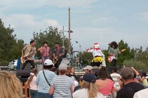 El festivalet congrega mig miler de persones per gaudir d'una jornada d’activitats en família