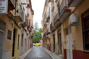 Ontinyent actúa en un edifici protegit del carrer Santa Rosa davant la inacció del seu propietari