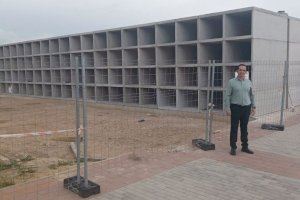 El Ayuntamiento construye nuevos nichos cementerio municipal