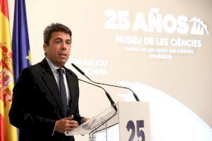 Mazón anima a descubrir el legado y la trayectoria de Leonardo da Vinci en la primera exposición inmersiva del Museu de les Ciències