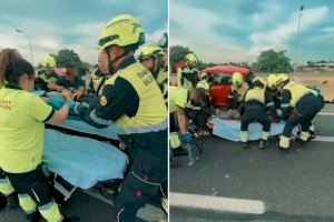 Dos personas heridas tras quedar atrapadas en un accidente entre un turismo y un camión en Valencia