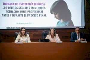 Carrasco aposta per la prevenció, l'atenció transversal i l'educació per a lluitar contra els casos de violència sexual en menors
