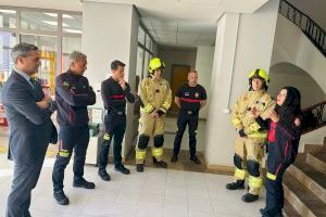 La regidoria de Seguretat i Emergències reforça la protecció dels bombers amb 79 vestits d'intervenció d'última generació