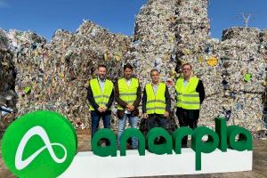 La Generalitat destaca el impacto positivo de la industria valenciana del reciclado de plásticos en la economía circular