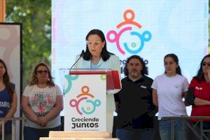 Castellón se convierte en capital de la familia con la participación de más de 40 entidades y centenares visitantes - (foto 4)