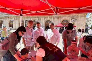 Castelló celebra el Dia Internacional d'Internet amb activitats per a totes les edats, en la Plaça Major