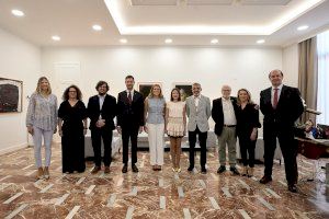 Gandia presenta les Falleres Major i Infantil de 2026: Manuela Borrull i Triana Benavent - (foto 3)