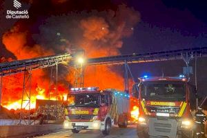 Reciplasa posa fi als continus incendis en la seua planta d'Onda amb la retirada de 26.000 tones de les eres