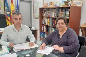 El Ayuntamiento de Aspe renueva su compromiso con MACMA para apoyar a mujeres afectadas por cáncer de mama