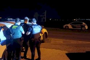 Cazan a un conductor tres veces drogado y con 'speed' en una neverita de playa en El Campello