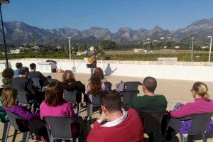 El Terrat del Centre Social de Marxuquera acull l’homenatge al rapsode de Beniopa