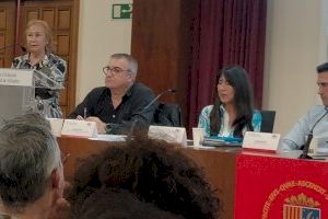 La Universitat d'Alacant i la Fundació Carmen Santisteban presenten un decàleg per a recuperar el pensament crític