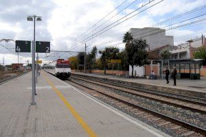 Renfe interromp el servei entre Castelló i Vinaròs durant dos caps de setmana: consulta horaris i alternatives