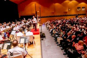 La Unidad de Música del TERLEV reúne y emociona a centenares de benidormenses