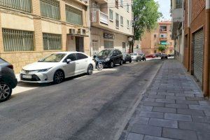 Elda finaliza las obras de la calle Plutón para mejorar la accesibilidad al ofrecer una mayor superficie de paso para todas las personas