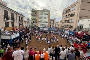 Almassora acomiada les festes de Santa Quitèria amb bous, música, gastronomia i ambient peñista fins a la matinada