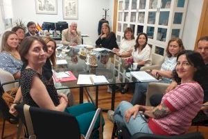 Comienza la instalación de aulas prefabricadas en el CEIP Orba de Alfafar, dañado por la riada