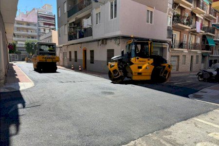 Santa Pola inicia una nueva operación asfalto que renovará 40.000 m2 de calles en el municipio