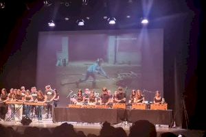 El IES Carles Salvador de Aldaia convierte la música en homenaje y compromiso con el concierto “GRÀCIES” - (foto 2)