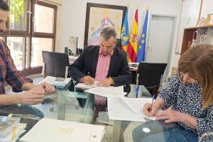 Aspe continúa apostando por la atención e integración social de personas con discapacidad auditiva