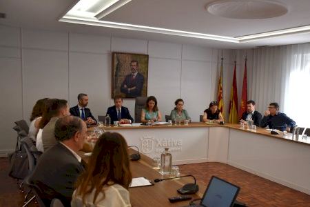 La consellera de Justicia visita Xàtiva para conocer mejor el proyecto del nuevo Palacio de Justicia