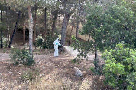 La Nucía realiza la desinfección de los “Parque Can” Municipales