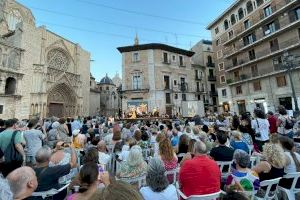 'Piano Sky' obrirà la Gran Fira de València 2025 amb un concert únic a quatre metres d'altura