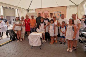 Mª Cruz Notari y su nieta Noa Valero ganan  la primera edición del concurso Senior Chef organizado por el Ayuntamiento de Castellón