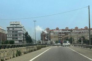 Arde una finca en el Grao de Castellón