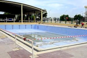 La piscina de Castellar-l’Oliveral reabrirá a finales de mes tras una remodelación integral de más de medio millón de euros
