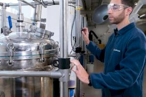 Ivace+i financia un proyecto innovador de limpieza y descontaminación de plásticos para su reutilización en el ámbito alimentario