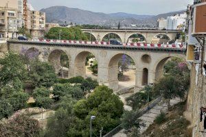 Villajoyosa suspende temporalmente las obras del puente del río Amadorio para redactar un nuevo proyecto técnico que garantice su seguridad