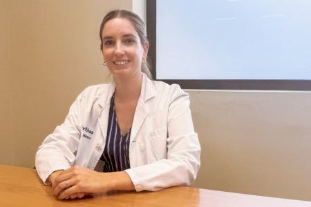 Así es la hipersudoración, un problema que complica hasta dar la mano: "Se puede tratar con una cirugía mínimamente invasiva"