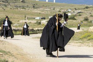 Un pueblo de Castellón rompe con 500 años de tradición: las mujeres lideran la peregrinación más antigua