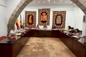 El Ayuntamiento de Alcalà-Alcossebre implica a a jóvenes y adolescentes en la actividad municipal a través del CMIA