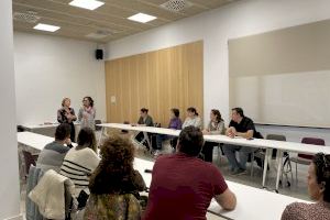 La Escuela de Familias de Quart de Poblet se consolida y cierra un curso de récord con más de 300 participantes