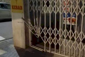 Persecució nocturna en el port de Borriana després d'un robatori en un restaurant i arribar des de Cabanes amb un cotxe sostret
