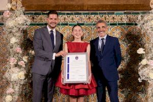El Palau Ducal acogió ayer la demanà de Triana Benavent como Fallera Mayor Infantil de 2026